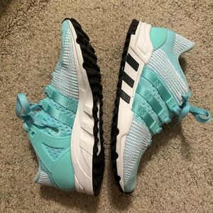 NEW Adidas Tennis Shoes